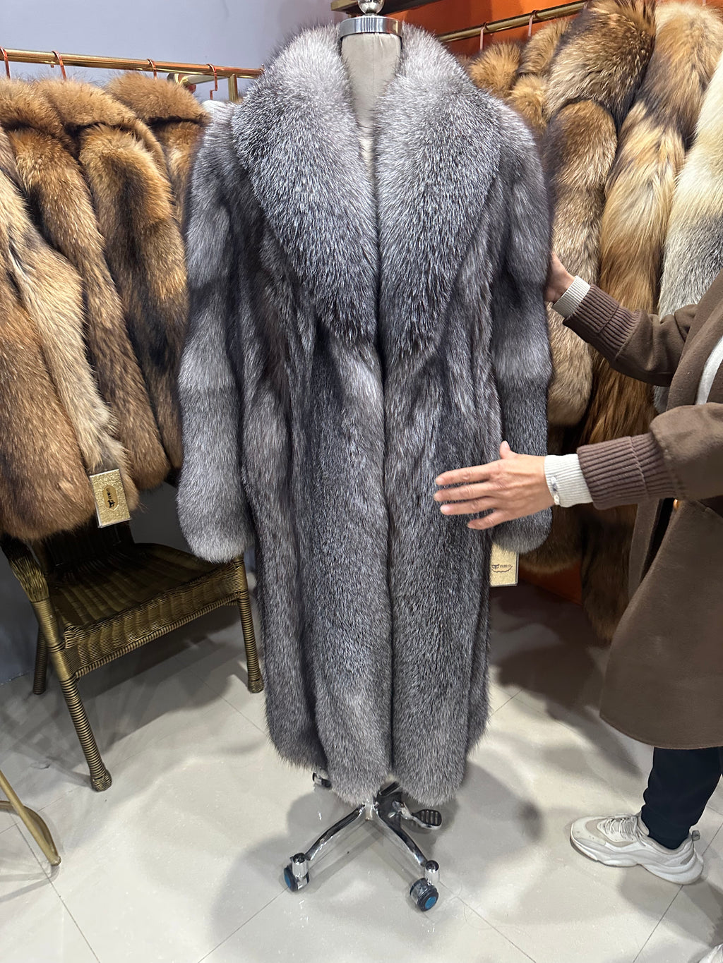 Women's Silver Fox Fur Long Coat - 110 cm - Silver Grey